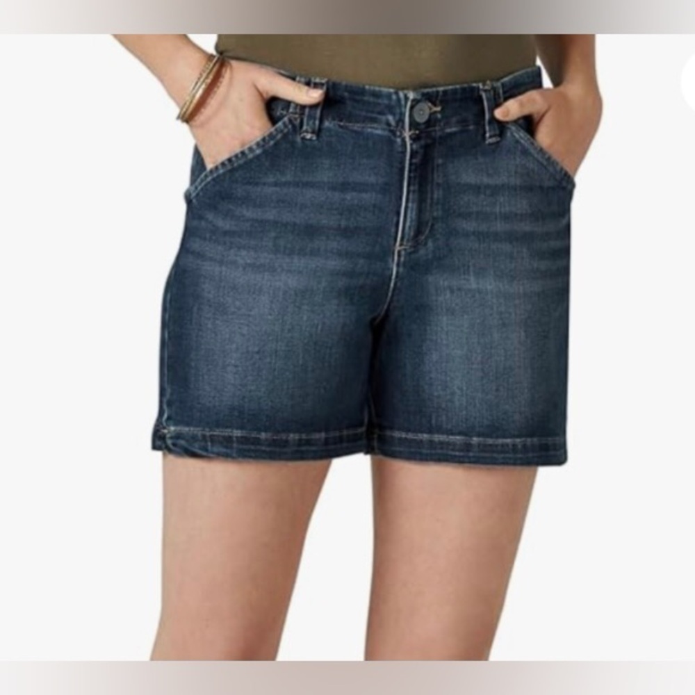 Lee Womens Legendary Mid Rise 5" Denim Chino Shorts